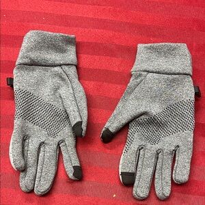 Gray Textured Women's Gloves